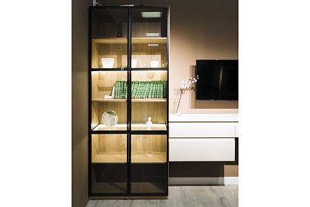 Заказать кухню Стеклянная витрина в Химки